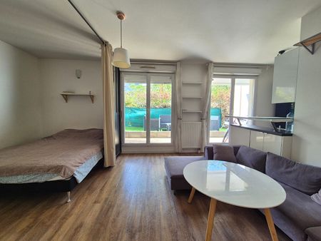 Location Appartement 1 pièce 33m² - Photo 2