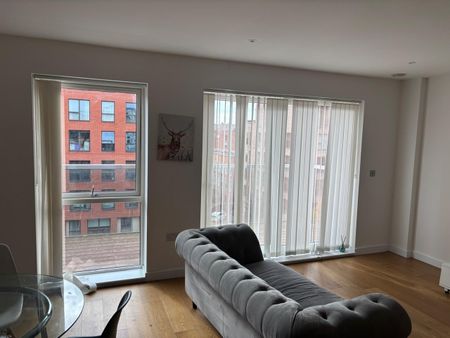 3 Bed Flat, Newington House, NW9 - Photo 3