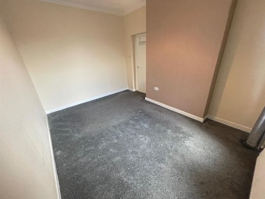 Greenway Road, BIRKENHEAD CH42 - Photo 1