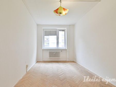 Pronájem bytu 3+1 70 m2 - Fotografie 2