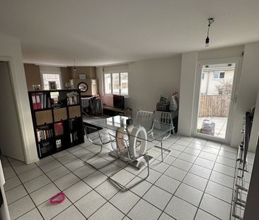 CHARMANT LOGEMENT DANS UN QUARTIER CALME - Photo 1