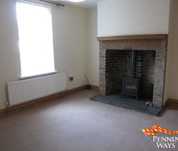 2 bedroom terraced house to rent - Photo 1