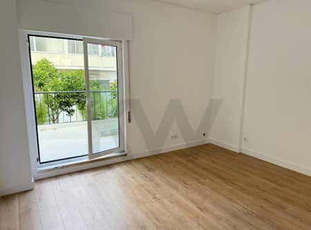 LISBOA, Lisbon - Photo 3