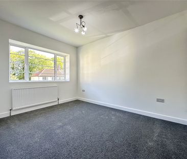 99, Redesdale Gardens, Leeds, LS16 6AY - Photo 6