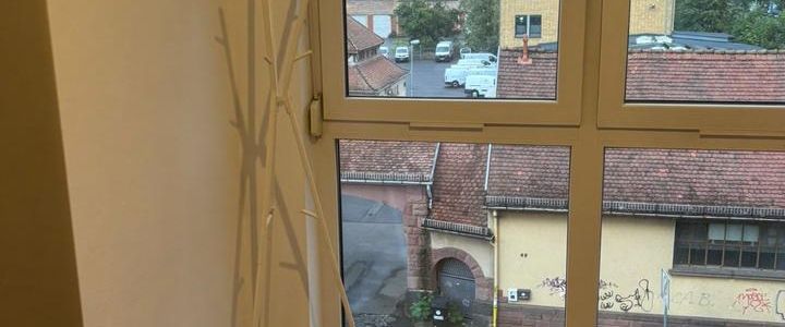 Ab 01.12 Helle 3-Zimmer-Wohnung mit Balkon in Offenbach-Bürgel - Photo 1