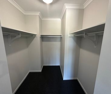 NEW IMMACULATE BUILD - Photo 4