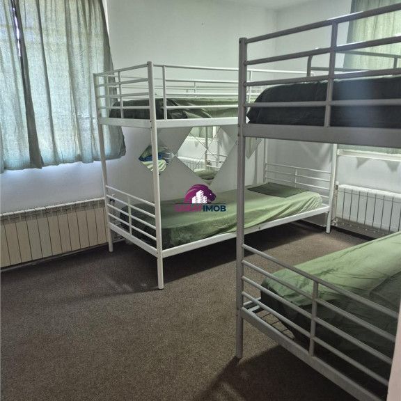 Loc #238;n camer#259; — 160 EUR/lun#259; | Tot inclus | Metr - Photo 1