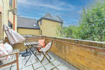 Fowey Close, Wapping, E1W - Photo 2