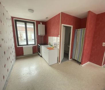 Location Appartement 1 pièces 43 m2 à Saint-Quentin - Photo 2