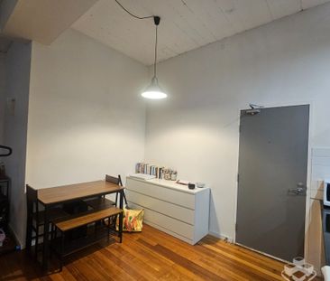 2 Bedroom Apartment in the Heart of the James Street Precinct - Photo 6