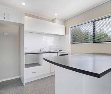 Rural One bedroom - Fabulous Views! - Photo 4