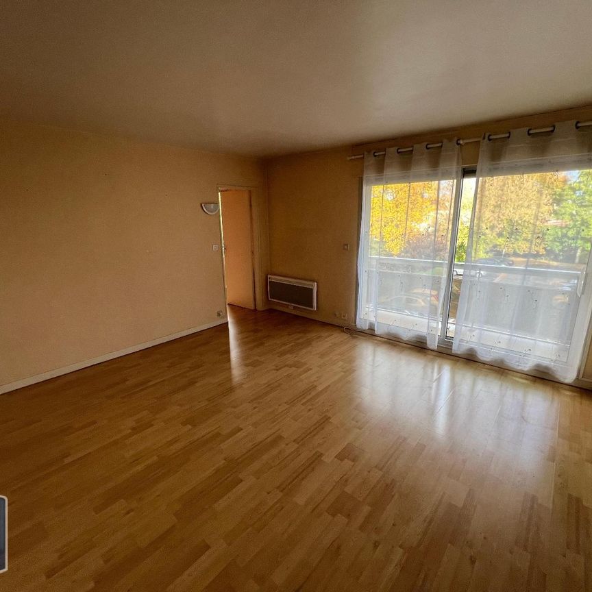 Location Appartement 2 pièces 53m² CHINON 37500 - Photo 1