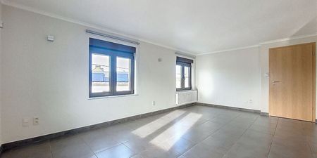 Appartement te huur in Arlon voor € 1.000 met 2 slaapkamers - Foto 4
