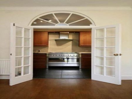 3 bedroom flat to rent - Photo 3