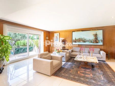 Casa en alquiler en Argentona - Photo 2