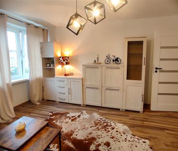 Nowoczesna kawalerka na wynajem – 2 windy - Photo 1