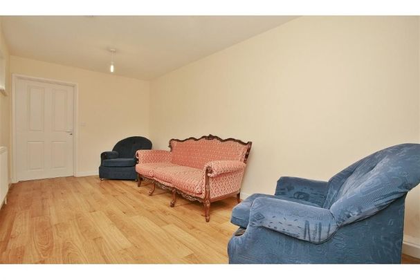 5 bedroom semi-detached house to rent - Photo 1