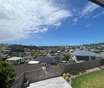 WHAT A STUNNER! - 3 BEDROOMS - FABULOUS ARKLES BAY! - Photo 6