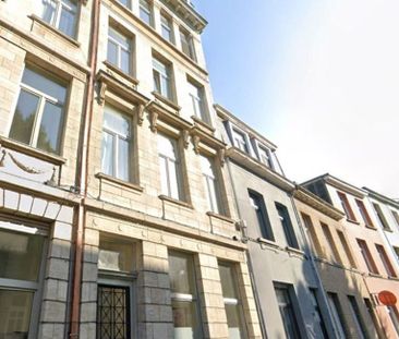 Appartement te huur in Berchem voor € 840 met 1 slaapkamer - Foto 1