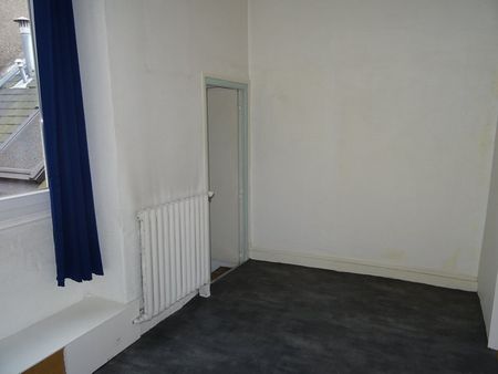 Location Appartement 1 pièce 42m² ORLEANS 45000 - Photo 3