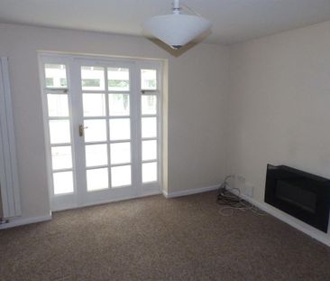 2 bedroom semi-detached house to rent - Photo 1