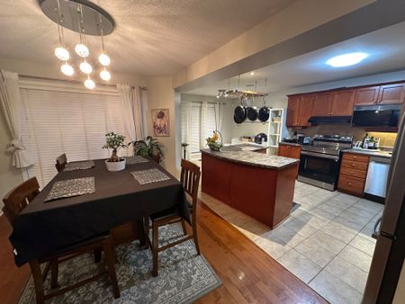 For Lease - 272 CLARIDGE Drive, Barrhaven, Ontario - Photo 3