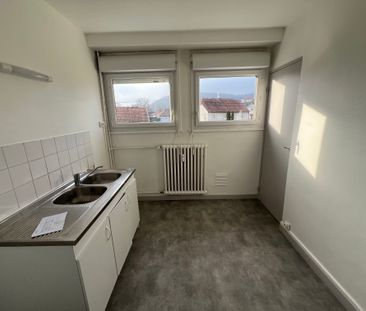 Location - Appartement T4 - 65 m² - Pont-de-Roide-Vermondans - Photo 5