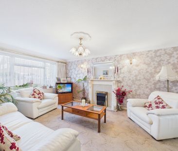 4 bed detached house to rent in Tithe Close, Maidenhead, Berkshire,... - Photo 1