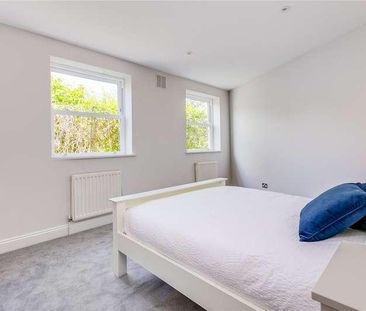 Penrith Place, London, SE27 - Photo 2