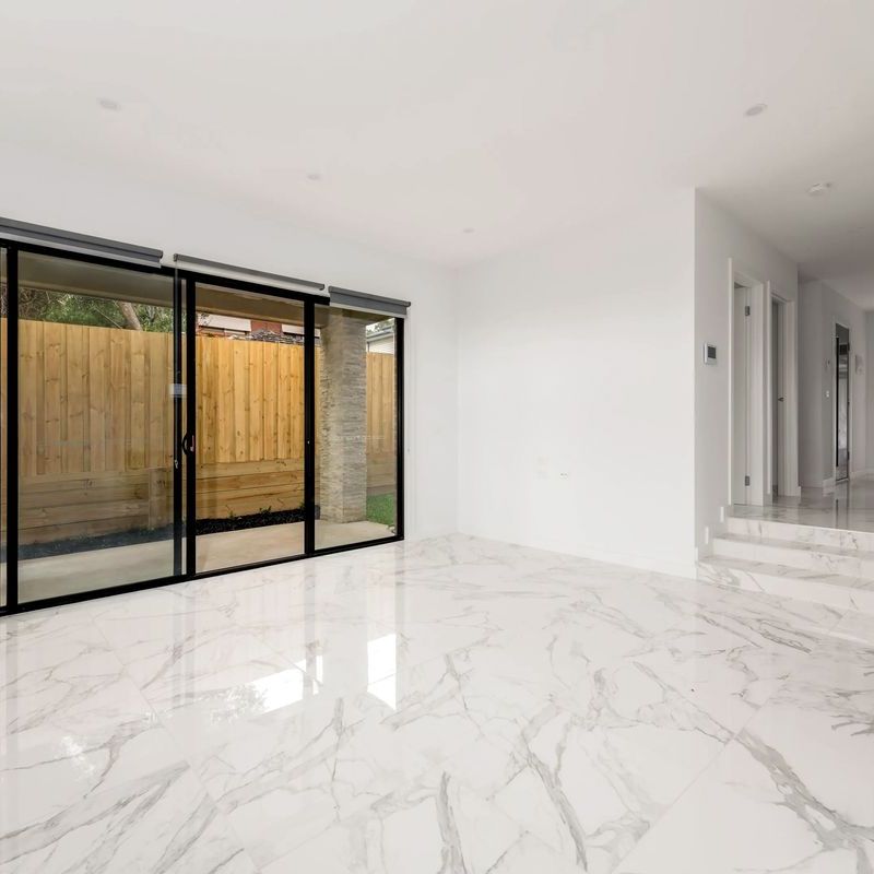 2/40 Christmas Street, Northcote - Photo 1