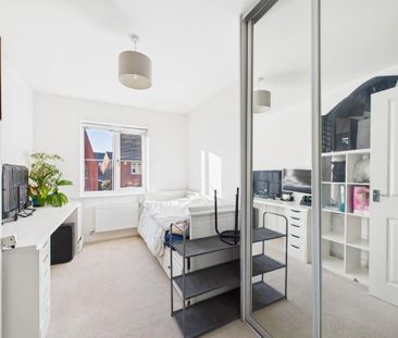 2 bedroom semi-detached house to rent - Photo 5