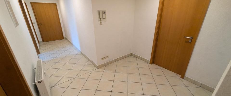 ++ charmante 4-Raum-Wohnung mit Balkon - nahe dem Zwickauer Zentrum, top angebunden ++ - Foto 1