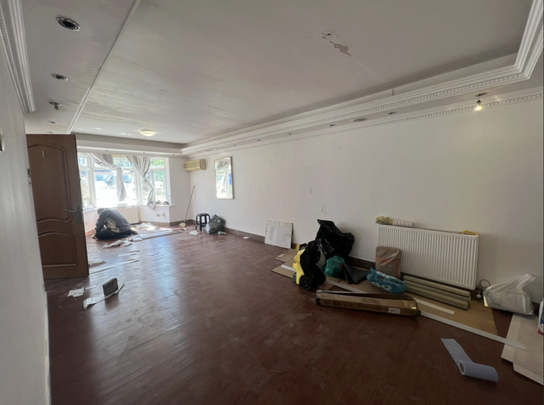 4 bedroom semi-detached house to rent - Photo 1