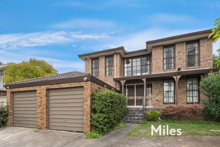 8 McAuley Drive, Rosanna - Photo 5