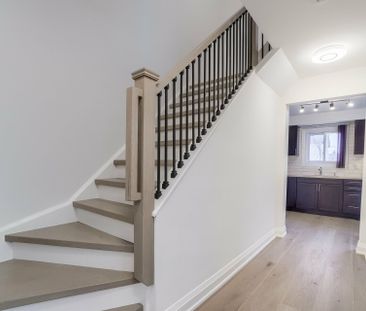 For Lease - 6272 Kindree Circle Unit# MAIN AND 2ND FLOOR, Mississau... - Photo 3