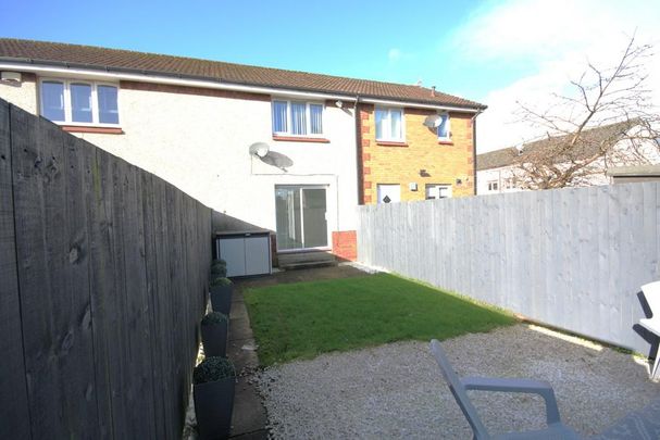 2 bedroom terraced house to rent - Photo 1