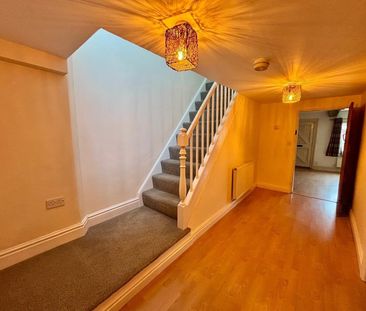 Winsford, Darnhall - Photo 4