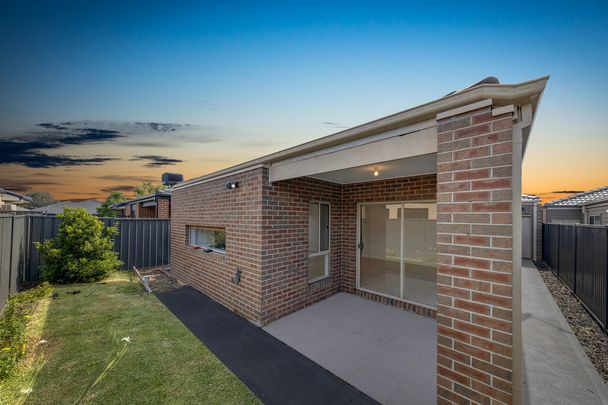 19 Brooksby Circuit - Photo 1