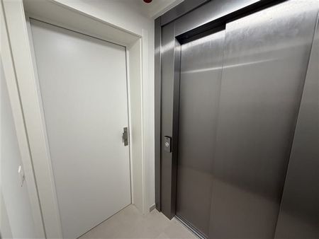 Appartement te huur - Photo 2