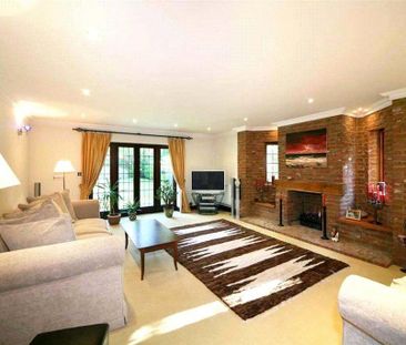4 bedroom detached house to rent - Photo 1