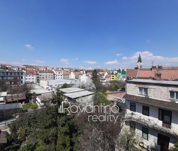 Pronájem bytu 1+kk 24 m2 - Fotografie 2