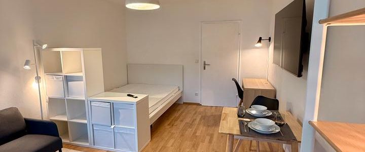 Möbl., zentrale, 1-Zi. Apart. mit Balkon, EBK und neue Möbel - Foto 1
