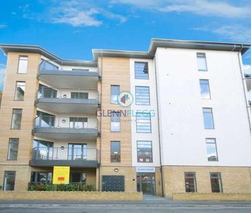 Blake House, Bishops Road, Slough, SL1 - Photo 3