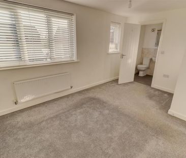 3 BED House To rent - Photo 5