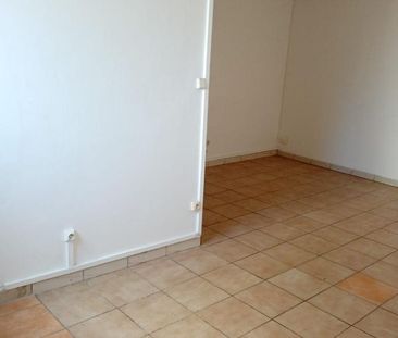 Fort de France - Appartement - F2 - Photo 2