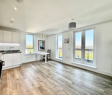 Hawthorne Court, West Cliff Road BH2, BH2 5FA, Bournemouth - Photo 6