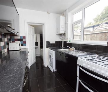 6 bedroom house to rent - Photo 4