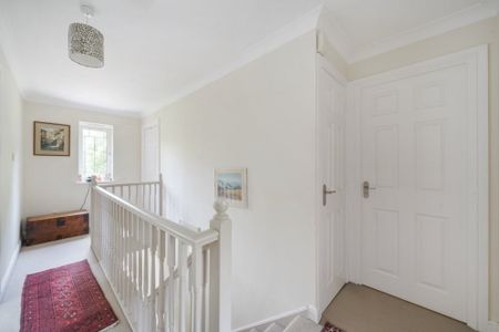 4 bedroom detached house to rent - Photo 4