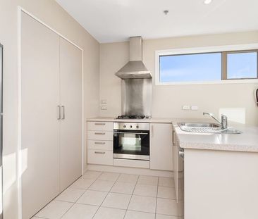 5/9 Cameron Street, Sydenham, NZ 8024 - Photo 1