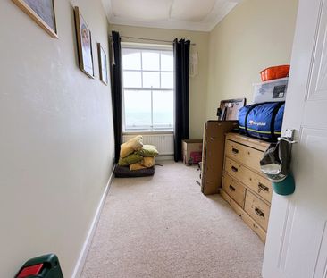 A 3 Bedroom Apartment Instruction to Let in Bexhill-on-Sea - Photo 5